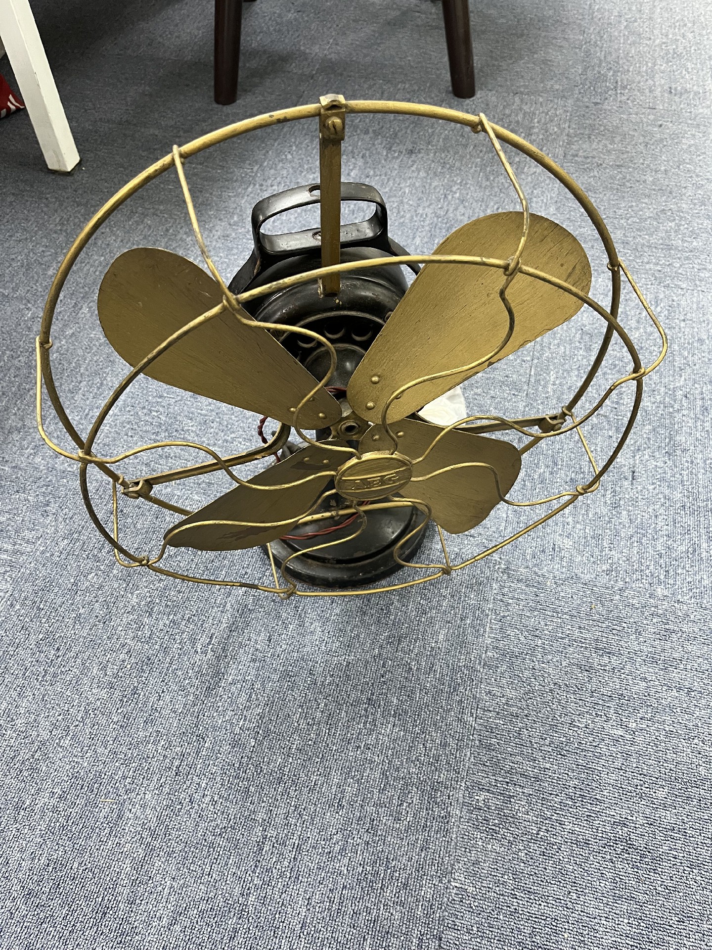 1680747281728037.jpg 1680162254782218.jpg